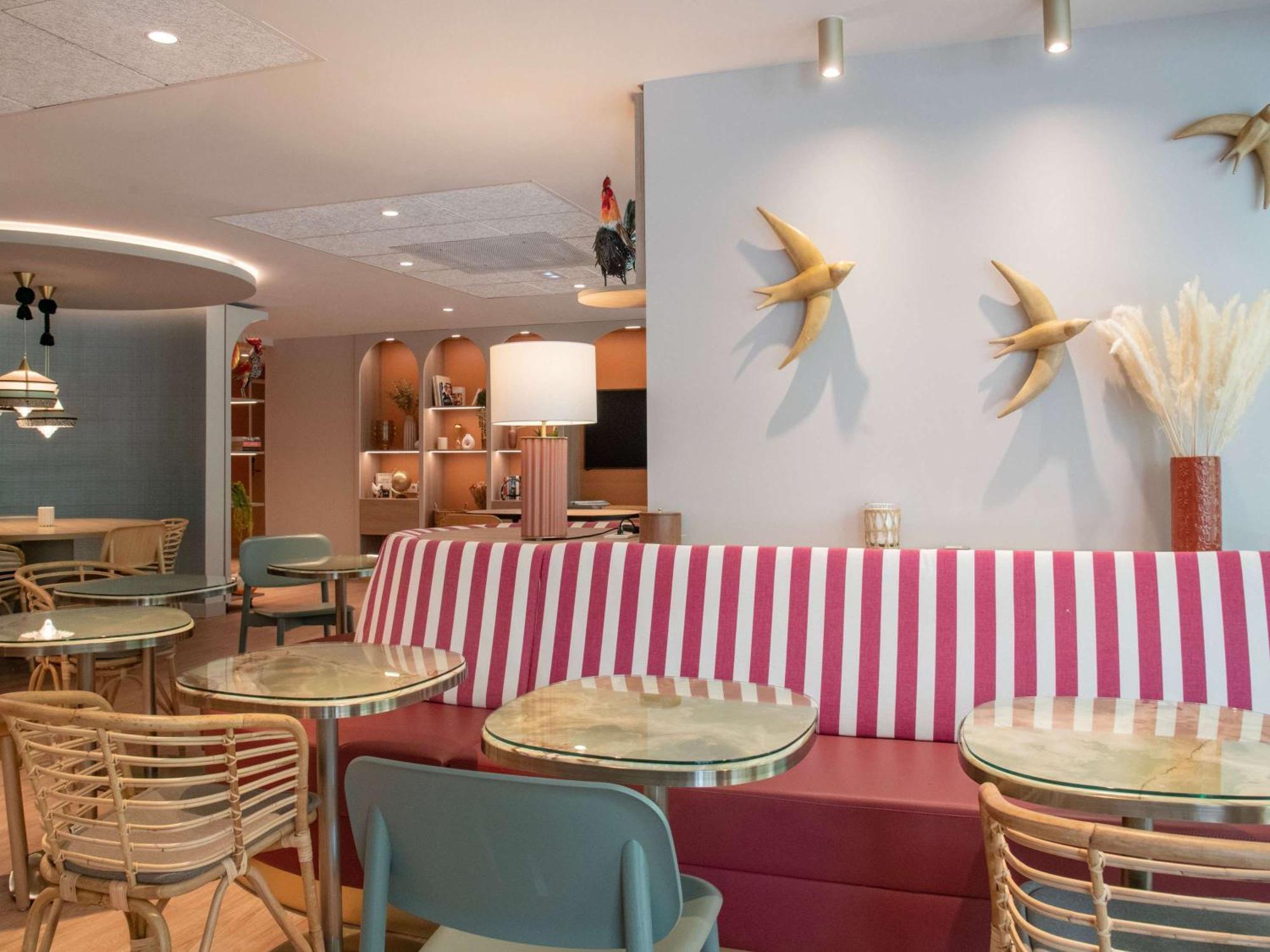 Ibis Golfe De Saint-Tropez Hotel Cogolin Exterior photo