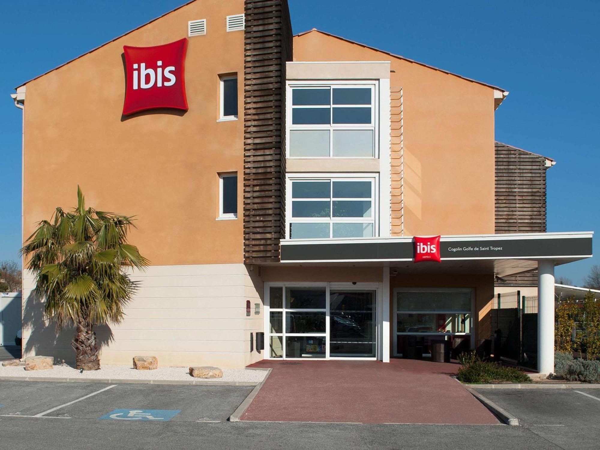 Ibis Golfe De Saint-Tropez Hotel Cogolin Exterior photo